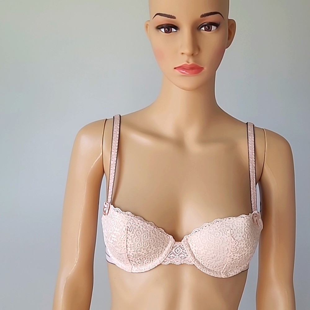 Stella McCartney Floral Lace Underwire Lightly Padded Bra In Pink Size 32 B